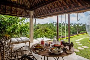 Bubble Hotel Bali